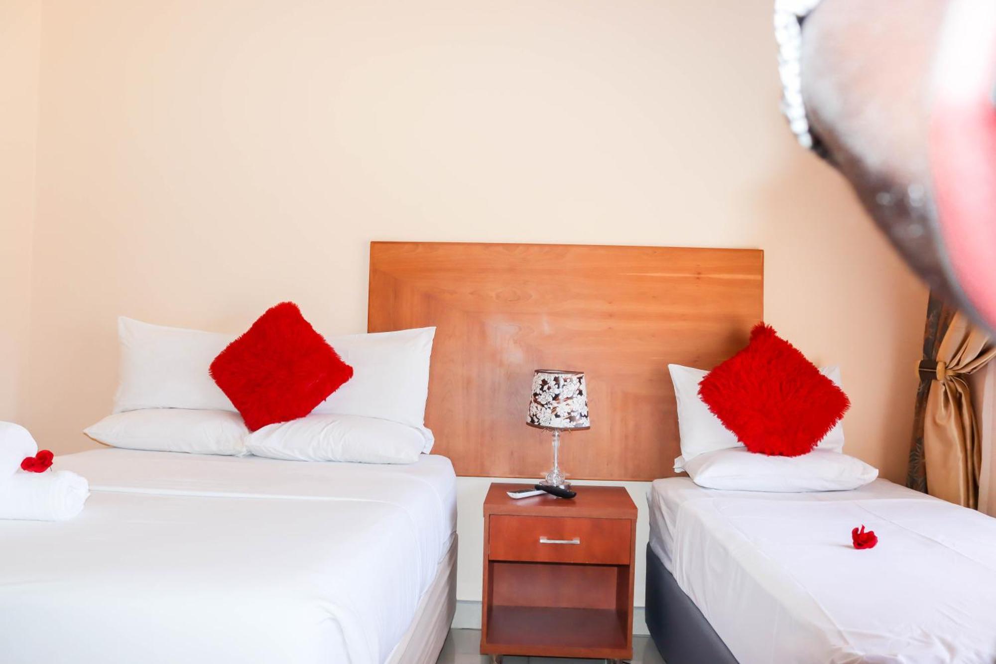 Meet Mekaar Resorts - Nquthu Hotel Eksteriør billede